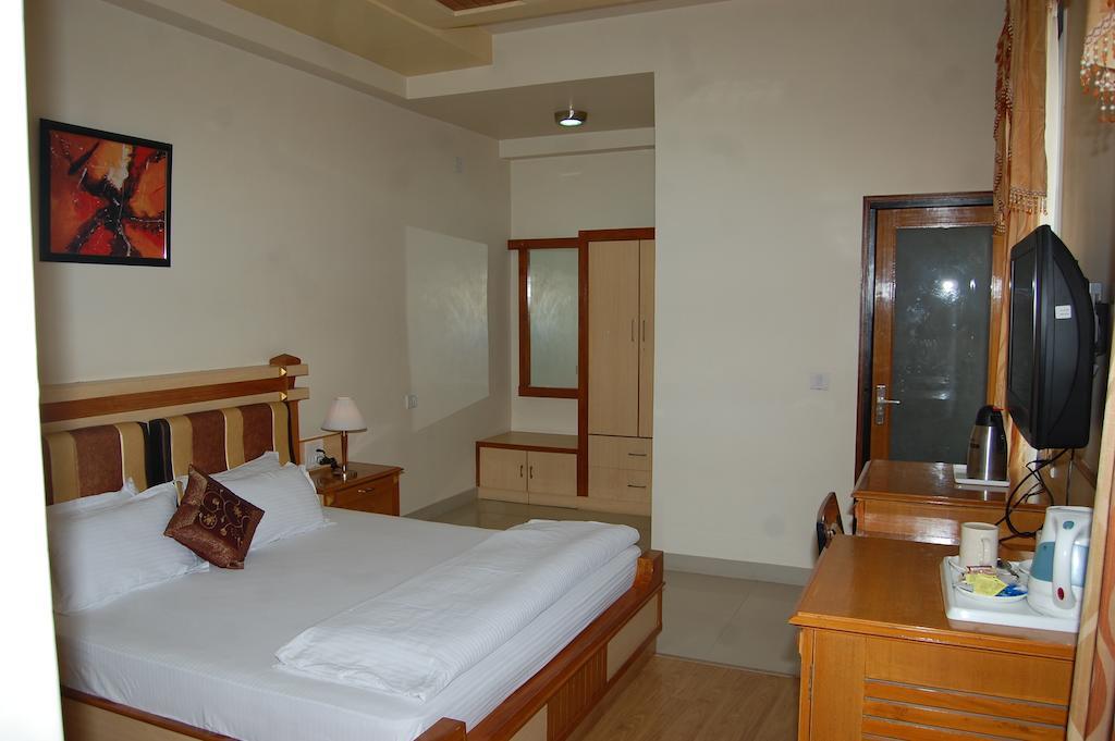 Metro Palace Hotel ไบคาเนอร์ ห้อง รูปภาพ